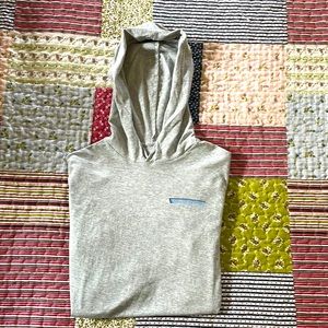 VINEYARD VINES Boys’ Long-Sleeve Hoodie Size Large.